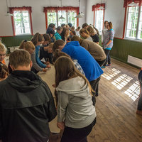 Avaa kuva isommaksi 04.07. keskiviikkona päivän aihe oli bibliodraamatyöskentely psalmista 139.