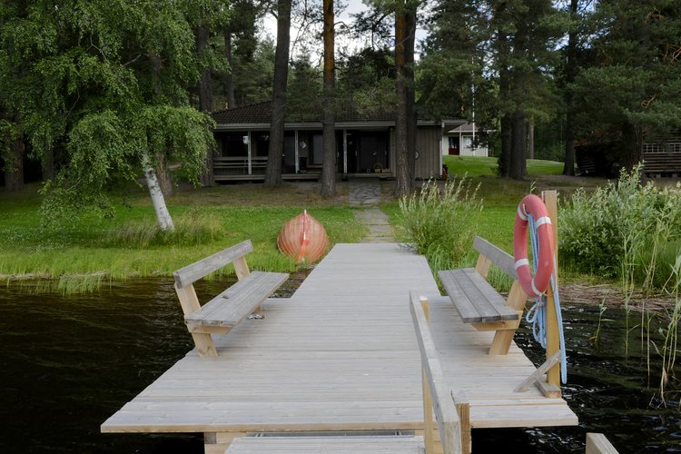 Rantalahden rantasauna ja laituri